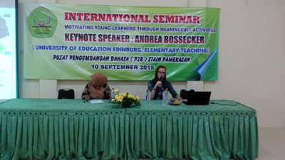 Seminar International "Motivating Young Learners through meaningful activities" Oleh Andrea Bossecker