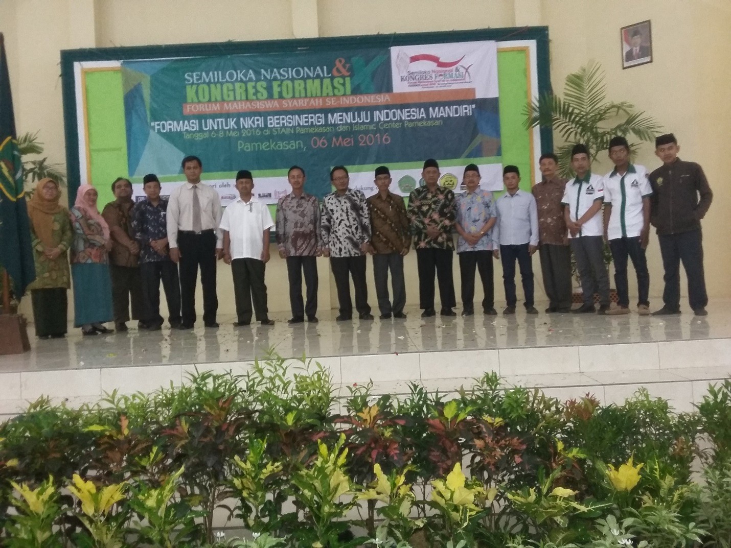 Bupati Pamekasan Membuka Acara Semiloka Nasional dan Kongres   Forum Mahasiswa Syariah Se-Indonesia (FORMASI)  Ke - X di STAIN Pamekasan