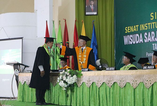 Wisuda Sarjana Ke-28 dan Magister Ke-8 IAIN Madura Digelar Virtual