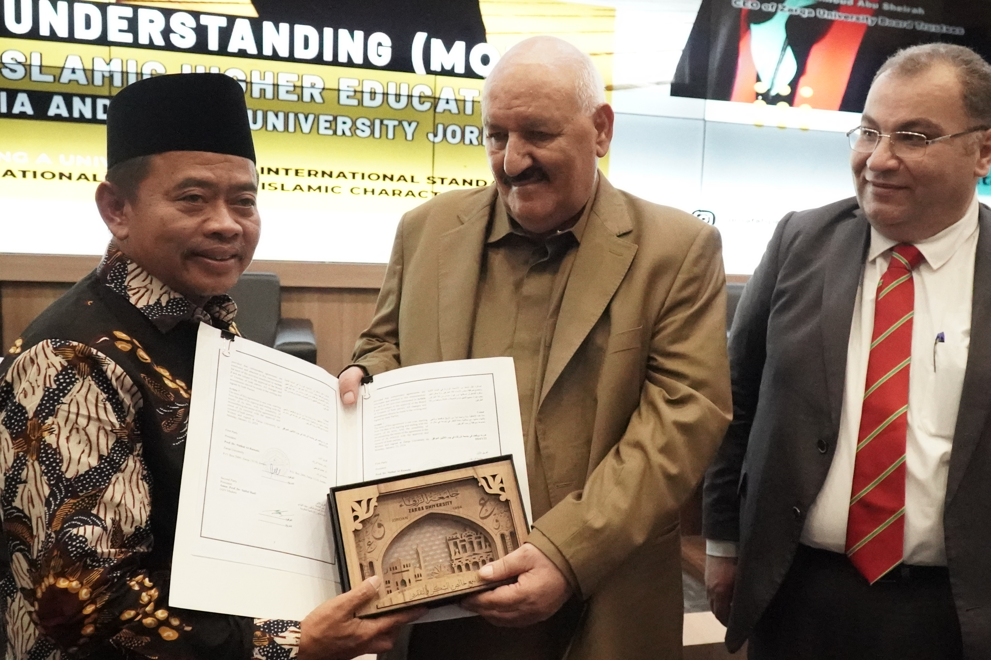 Perluas Kerja Sama Internasional, IAIN Madura Teken MoU dengan Zarqa University Yordania