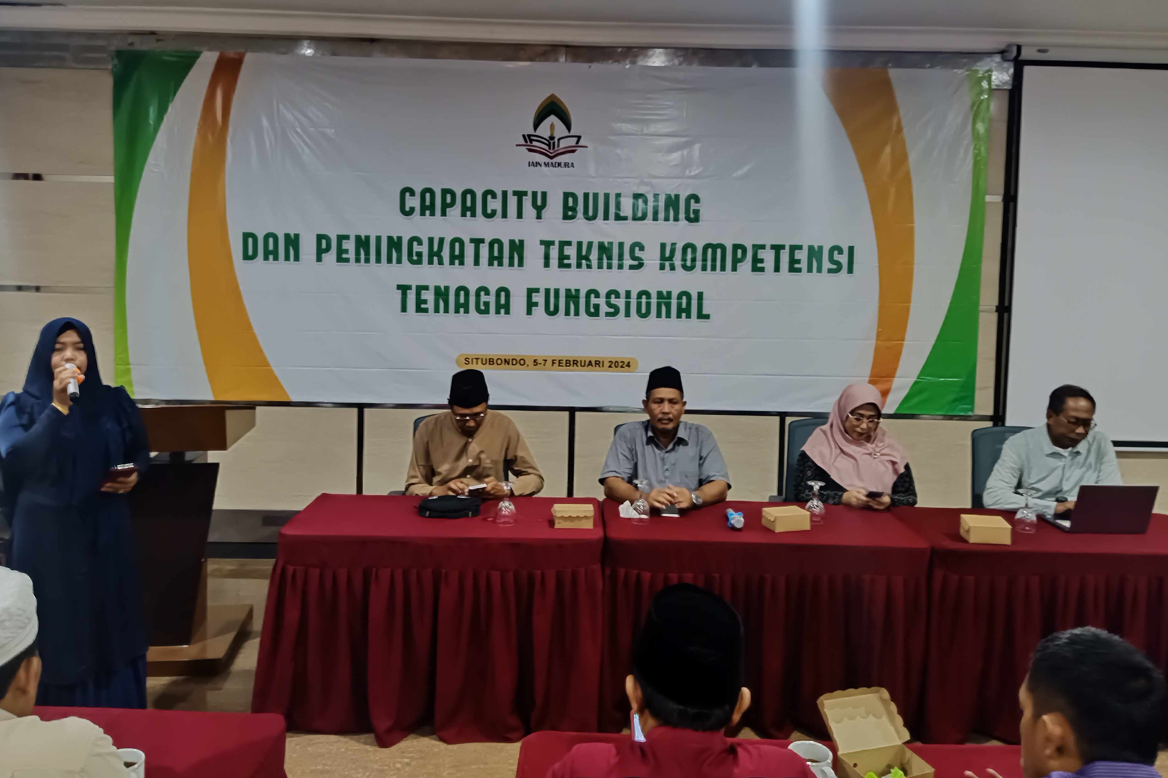 Dosen dan Tenaga Kependidikan PPPK IAIN Madura Ikuti Capacity Building di Situbondo