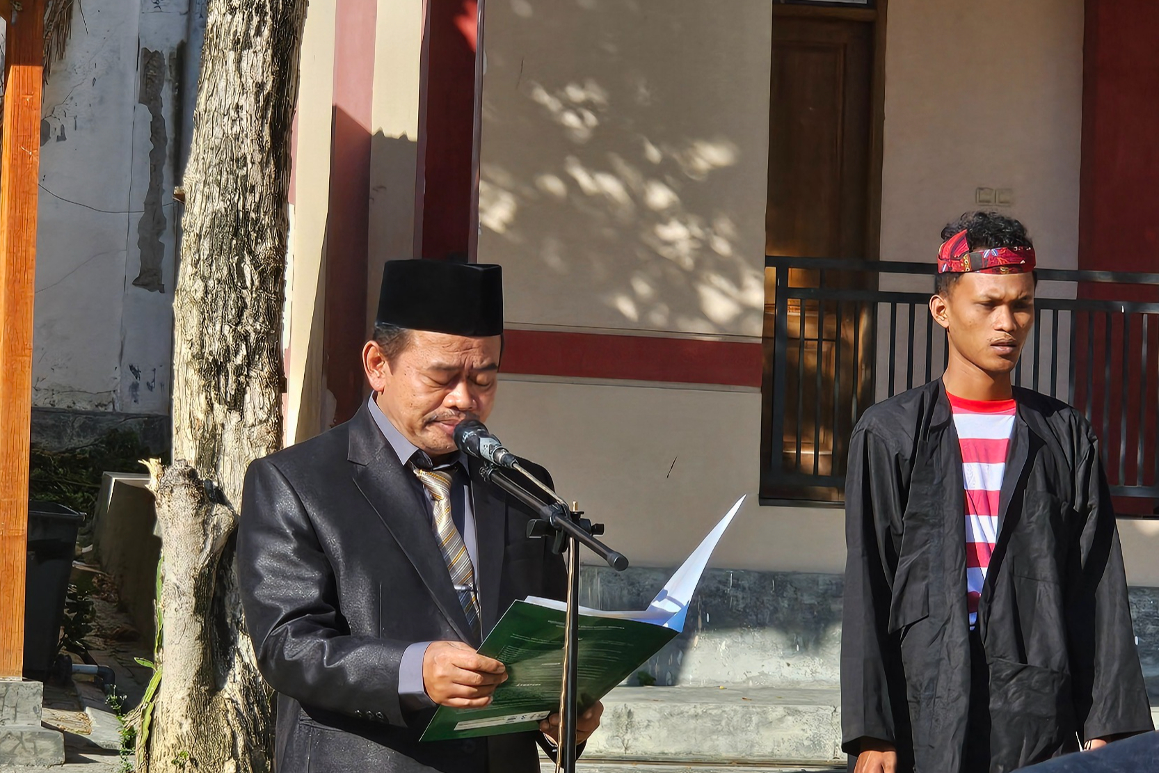 Rektor IAIN Madura Tekankan Pentingnya Integritas dan Profesionalitas ASN pada Upacara Peringatan HUT RI Ke-79