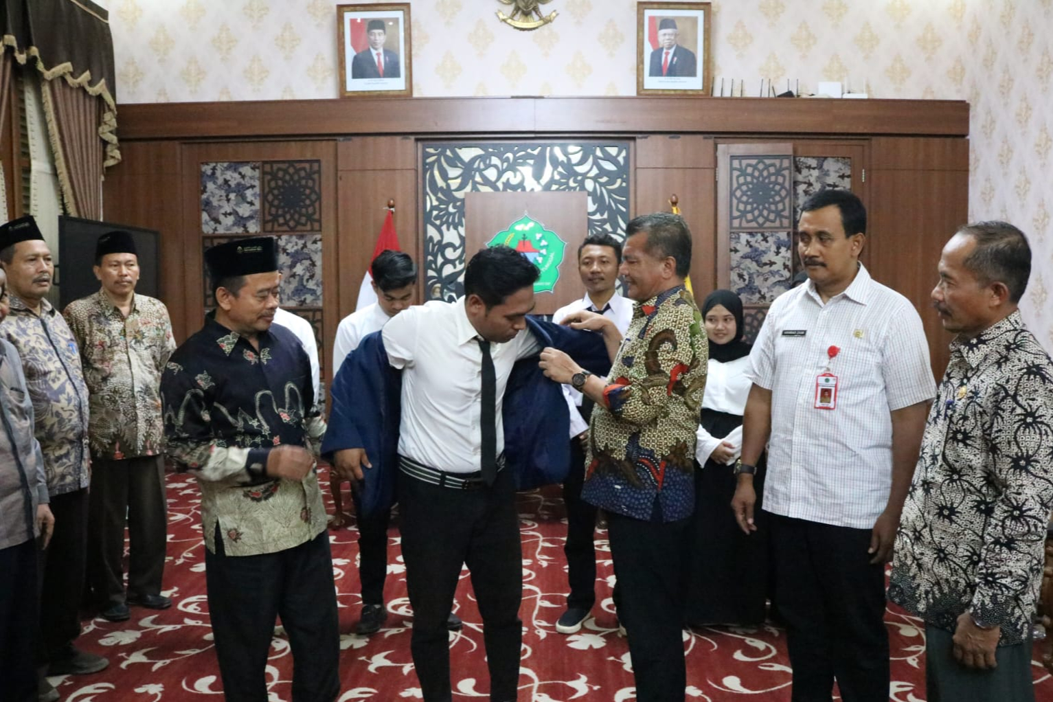 Pemkab Pamekasan Turut Lepas KPM Internasional sebagai Sinergi IAIN Madura menuju UIN Madura